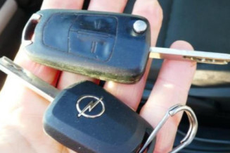 Porte avant droit OPEL ZAFIRA B