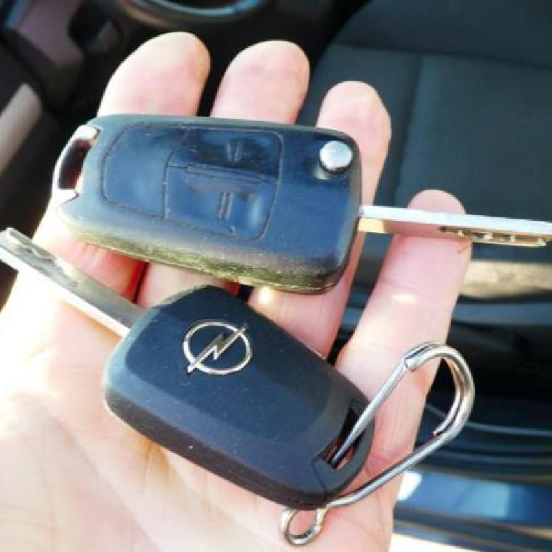 Boitier air bag OPEL ZAFIRA B Photo n°14