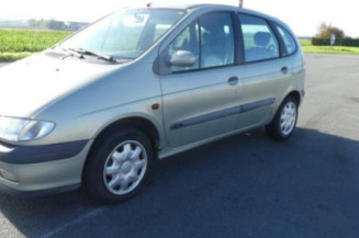 Boitier air bag RENAULT SCENIC 1
