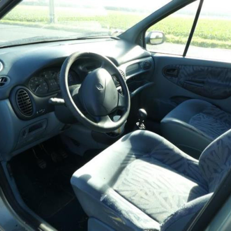 Boitier air bag RENAULT SCENIC 1 Photo n°7