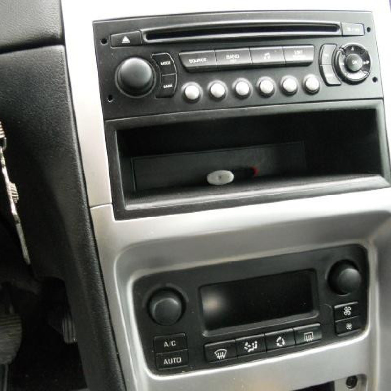 Porte avant droit PEUGEOT 307 Photo n°9