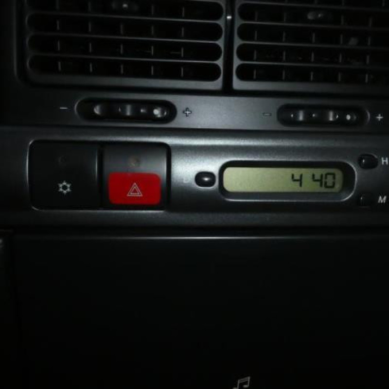 Porte arriere droit CITROEN XANTIA Photo n°9