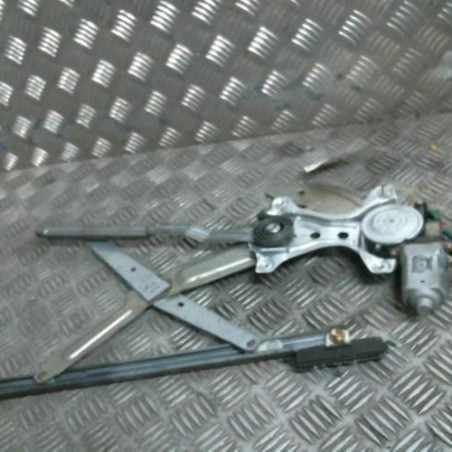 Leve vitre electrique avant droit TOYOTA COROLLA 9 Photo n°1