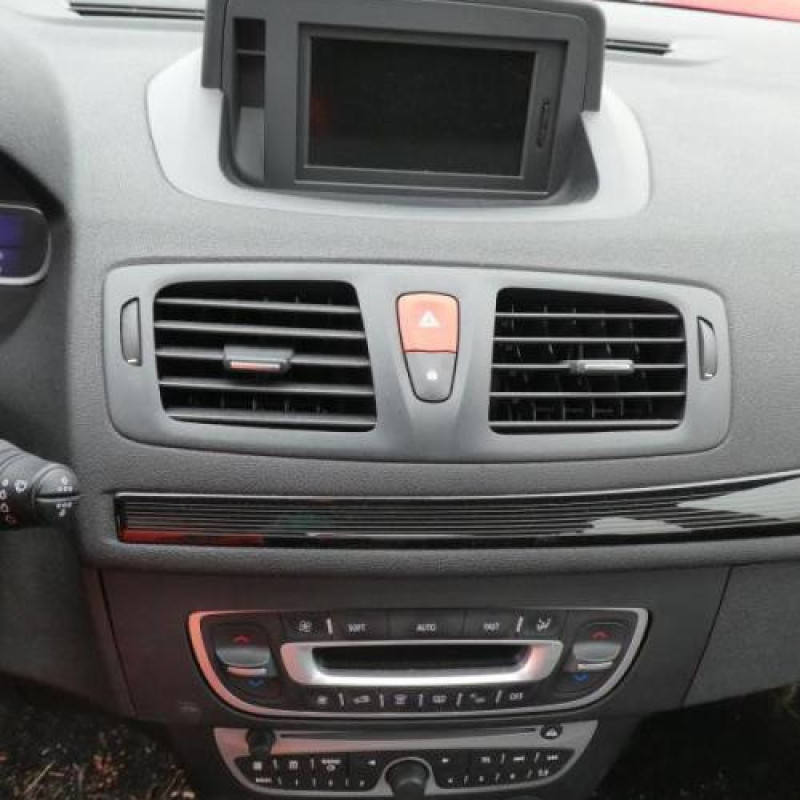 Lecteur de carte (neiman) RENAULT MEGANE 3 Photo n°12