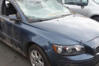 Pretensionneur de ceinture arriere gauche VOLVO S 40 2