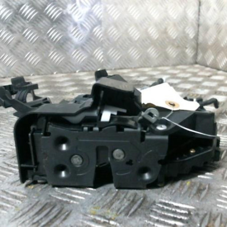 Serrure arriere droit VOLVO S 40 2 Photo n°1