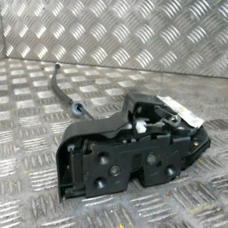 Serrure avant droit VOLVO S 40 2 Photo n°1