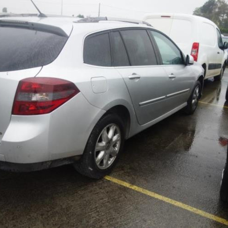 Pretensionneur de ceinture arriere gauche RENAULT LAGUNA 3 Photo n°6