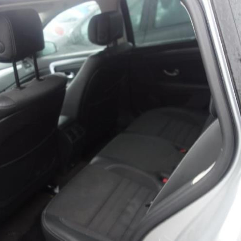Pretensionneur de ceinture arriere gauche RENAULT LAGUNA 3 Photo n°9