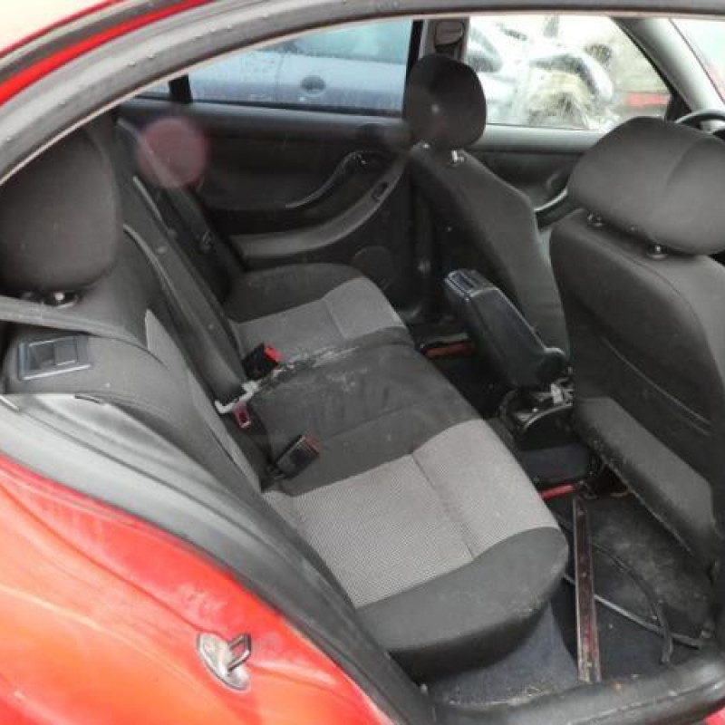 Malle/Hayon arriere SEAT LEON 1 Photo n°8