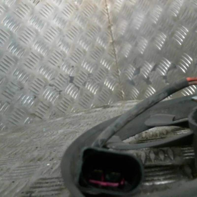 Moto ventilateur radiateur VOLKSWAGEN GOLF PLUS Photo n°3