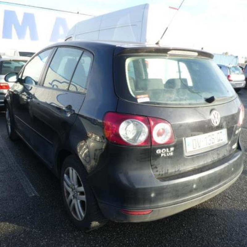 Moto ventilateur radiateur VOLKSWAGEN GOLF PLUS Photo n°7