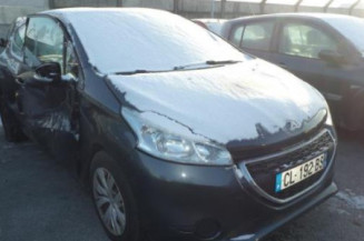 Pommeau de vitesses PEUGEOT 208 1