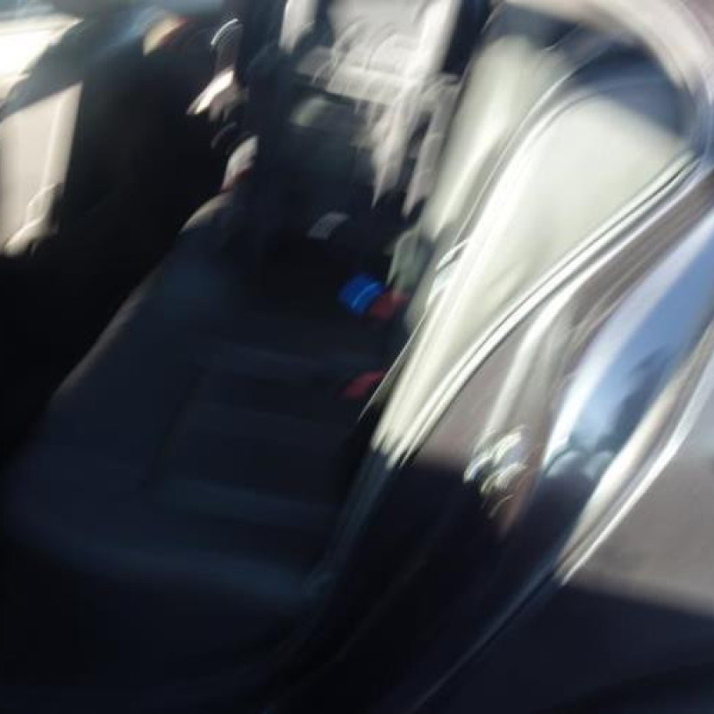 Porte avant gauche PEUGEOT 607 Photo n°8