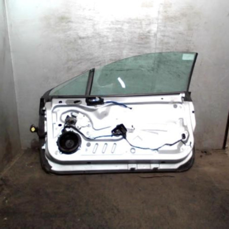 Porte avant droit PEUGEOT 407 Photo n°1