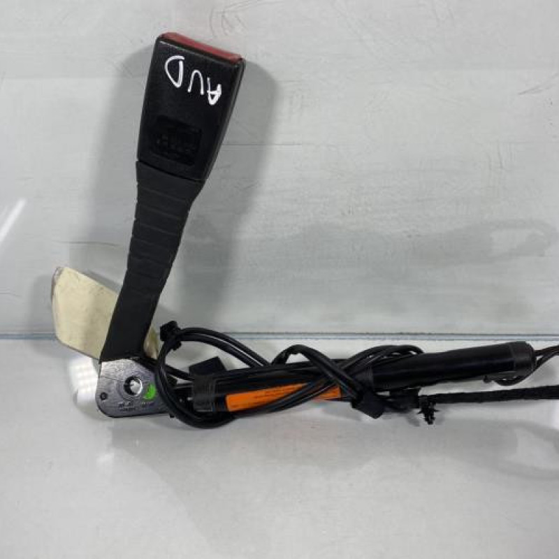 Pretensionneur de ceinture avant droit FIAT CROMA 2 Photo n°1