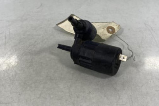 Pompe lave glace avant OPEL CORSA B