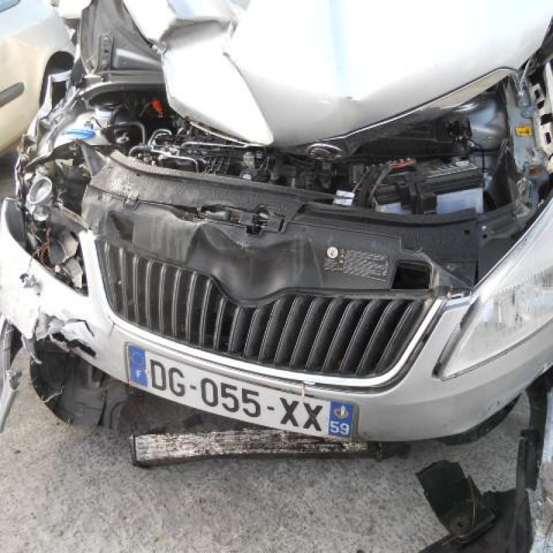 Bras essuie glace arriere SKODA FABIA 2 Photo n°2