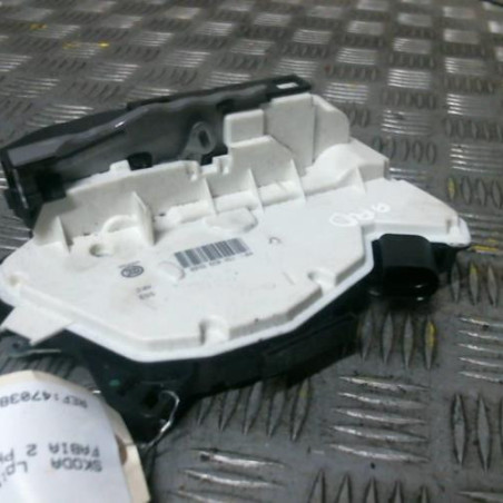 Serrure arriere droit SKODA FABIA 2