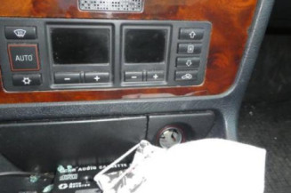 Pretensionneur de ceinture arriere gauche AUDI A4 1
