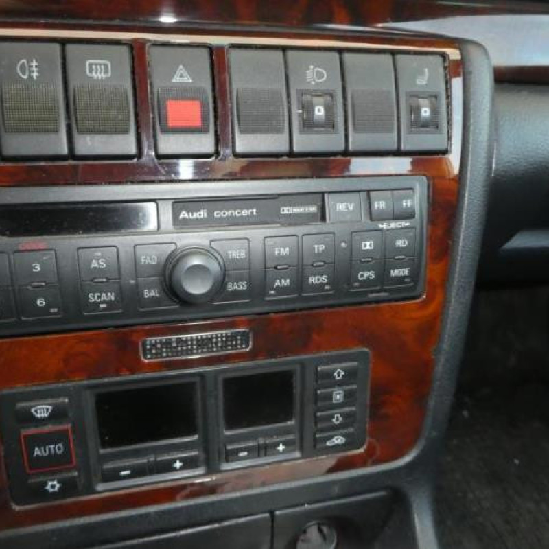 Pretensionneur de ceinture arriere gauche AUDI A4 1 Photo n°10