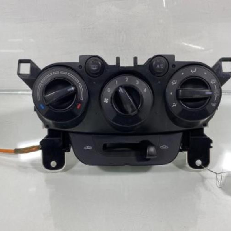 Commande chauffage MAZDA 2 2 Photo n°1