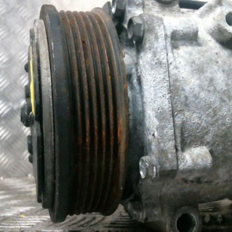Compresseur clim MAZDA 2 2 Photo n°2