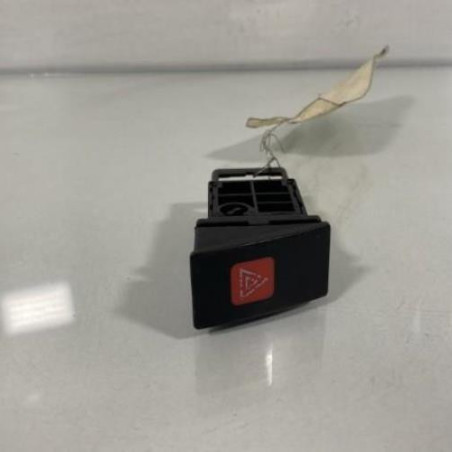 Bouton de warning HYUNDAI MATRIX Photo n°1