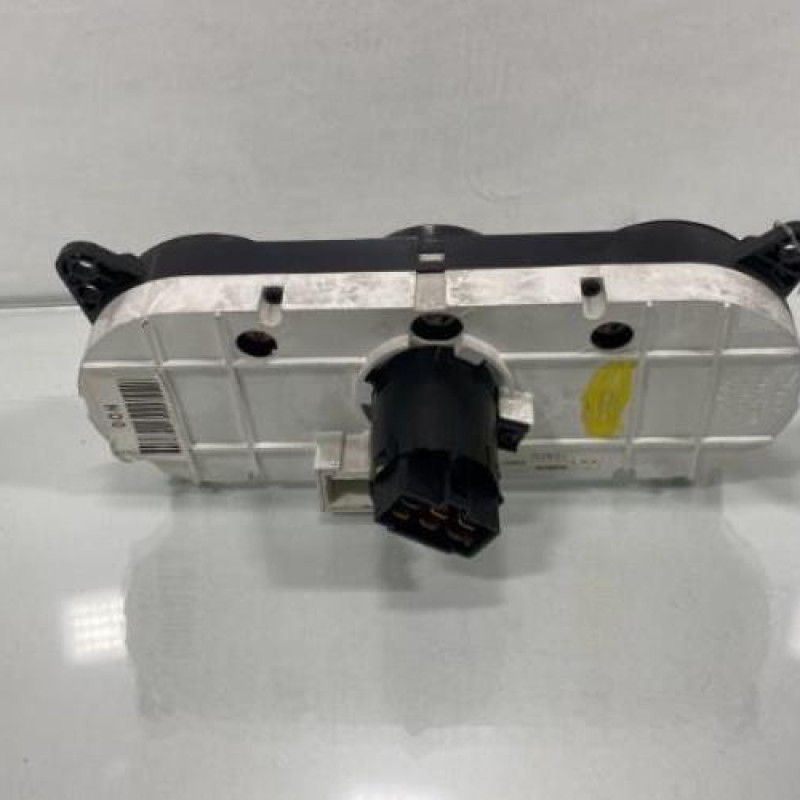 Commande chauffage HYUNDAI MATRIX Photo n°2