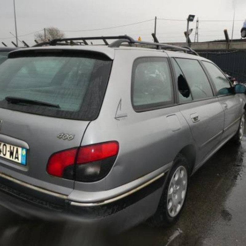 Verin de coffre PEUGEOT 406 Photo n°4