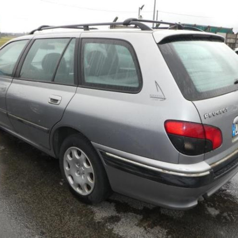 Etrier arriere droit (freinage) PEUGEOT 406 Photo n°4