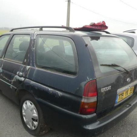 Vitre avant droit FORD ESCORT 6