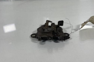 Fermeture de capot TOYOTA YARIS VERSO Photo n°1