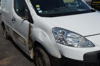 Serrure avant droit PEUGEOT PARTNER 2