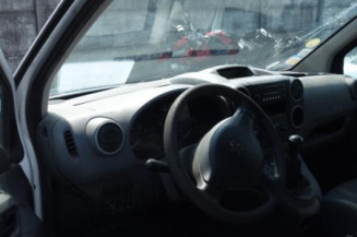 Serrure avant droit PEUGEOT PARTNER 2