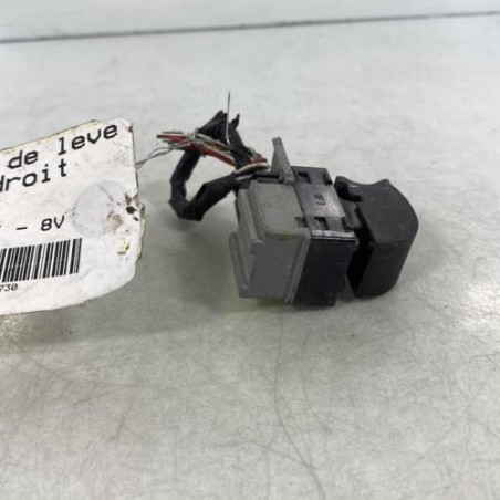 Interrupteur de leve vitre avant droit AUDI A3 1