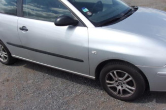 Leve vitre electrique avant droit SEAT IBIZA 3