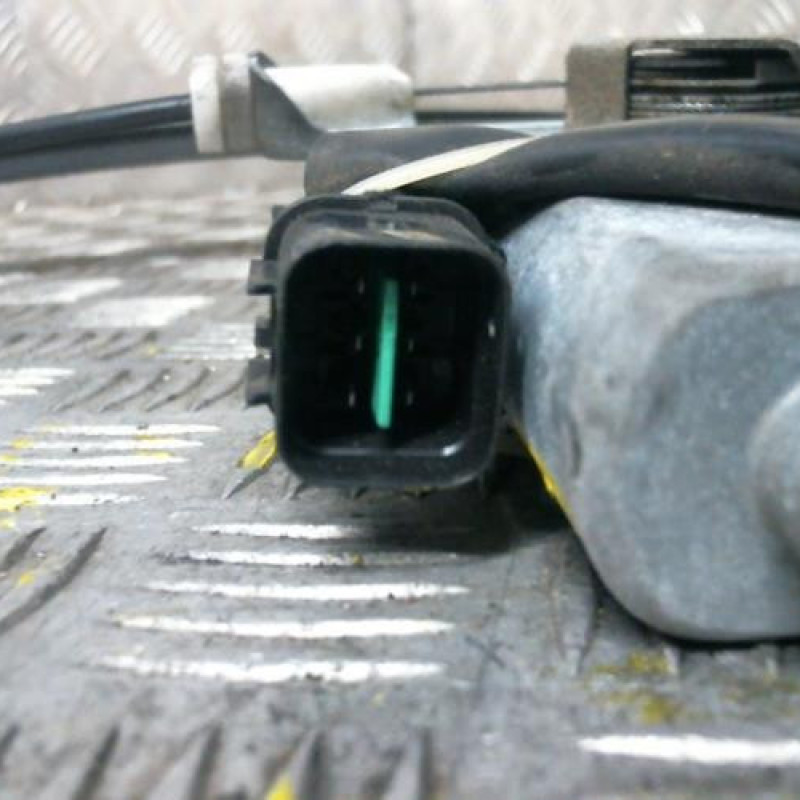 Leve vitre electrique avant gauche OPEL ANTARA Photo n°2