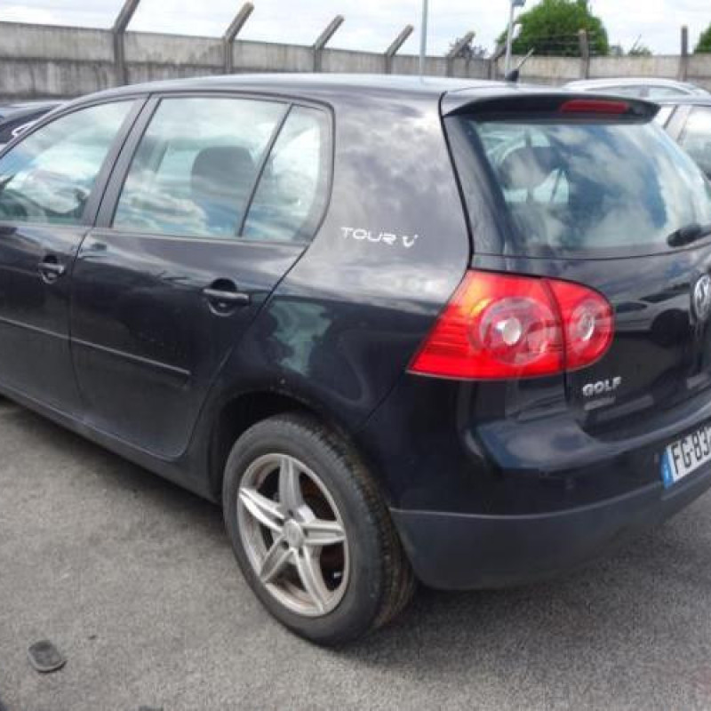 Boite a gants VOLKSWAGEN GOLF 5 Photo n°3