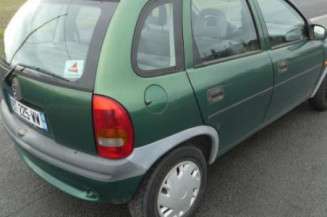 Boitier air bag OPEL CORSA B