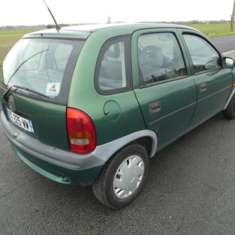 Boitier air bag OPEL CORSA B Photo n°6