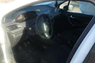 Interrupteur de leve vitre avant gauche PEUGEOT 208 1