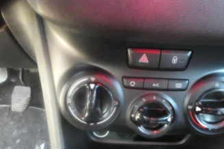 Interrupteur de leve vitre avant gauche PEUGEOT 208 1
