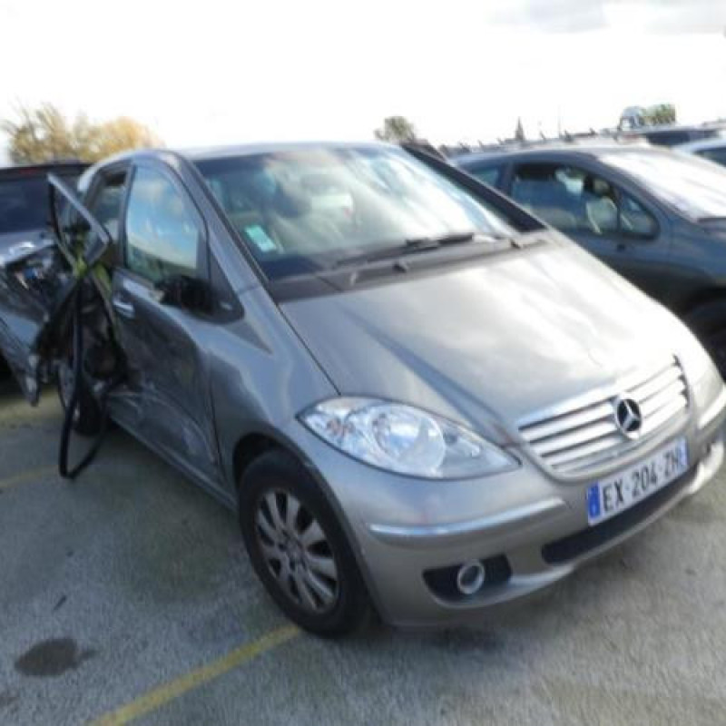 Feu arriere principal droit (feux) MERCEDES CLASSE A 169 Photo n°4