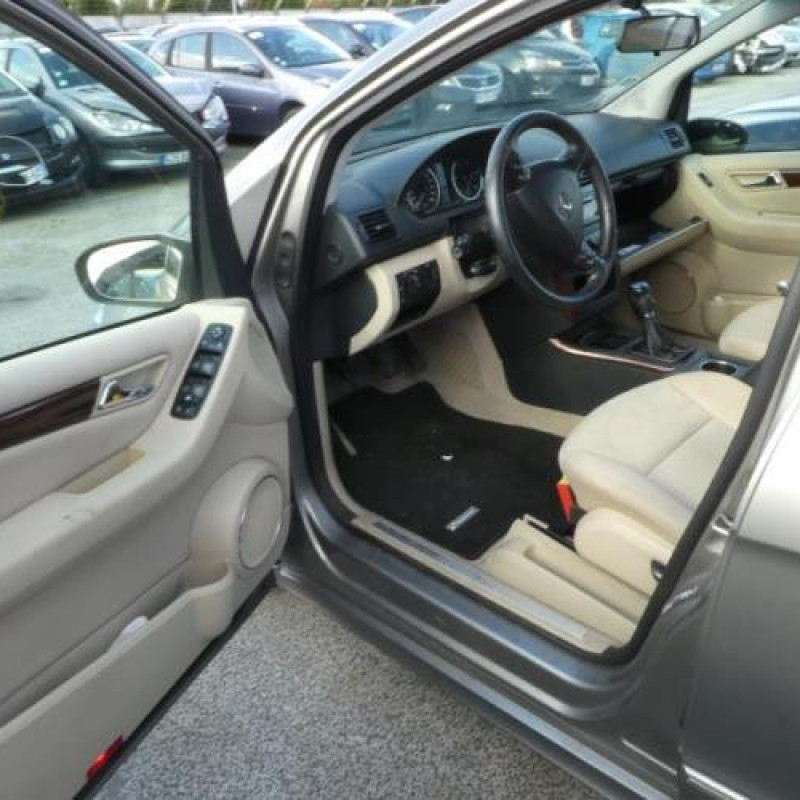 Feu arriere principal droit (feux) MERCEDES CLASSE A 169 Photo n°7