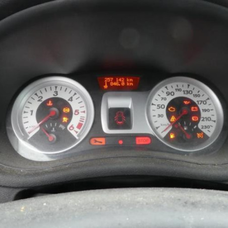 Plage arriere RENAULT CLIO 3