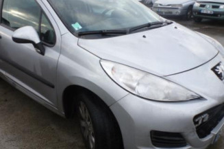 Pompe à carburant PEUGEOT 207