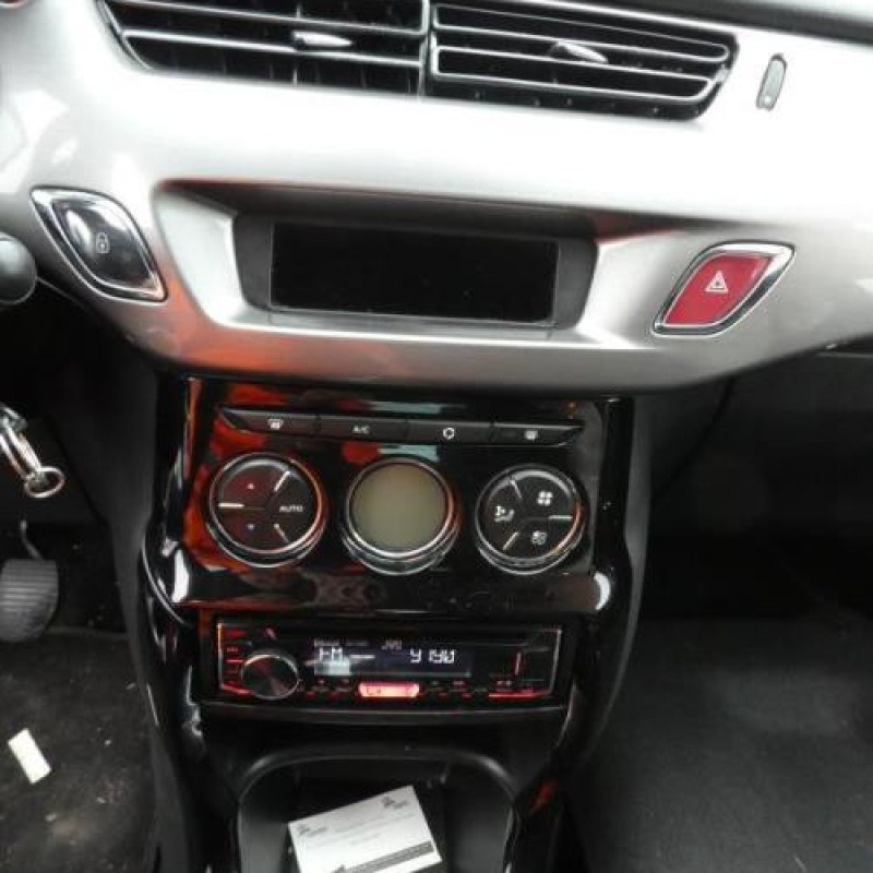 Commande chauffage CITROEN C3 2 Photo n°15