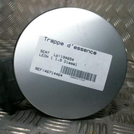 Trappe d'essence SEAT LEON 1 Photo n°1