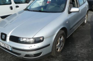 Pommeau de vitesses SEAT LEON 1